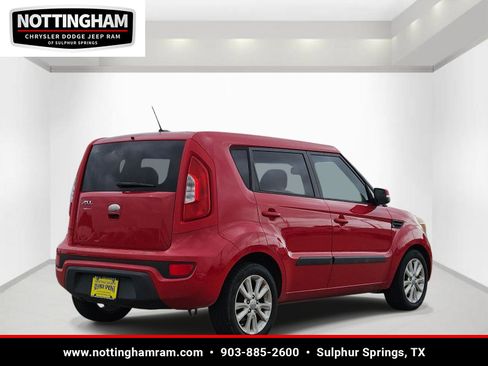 Used 2013 Kia Soul + image 4