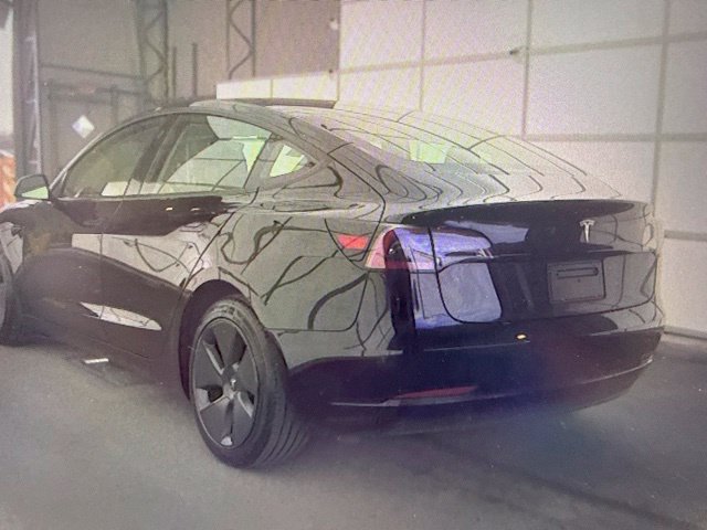 Used 2023 Tesla Model 3 Standard Range RWD image 4
