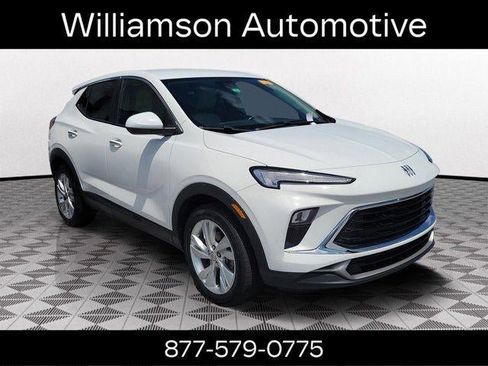 Used 2024 Buick Encore GX Preferred image 1