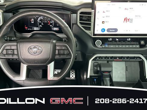Used 2025 Toyota Tundra Platinum w/ TRD Off-Road Package AWD/4WD image 16