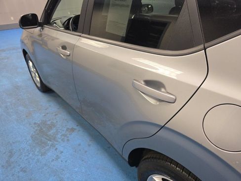 Used 2023 Kia Soul LX w/ Option Group 015 FWD image 11