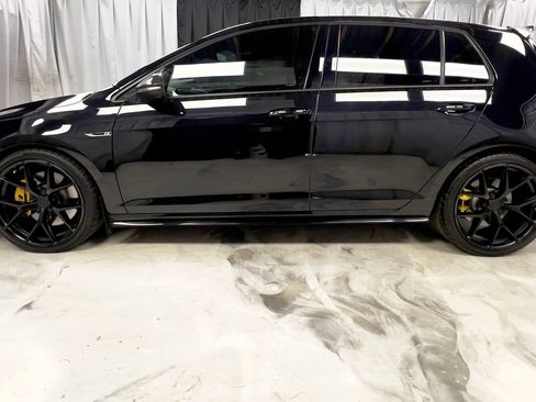Used 2019 Volkswagen Golf R 4-Door AWD/4WD image 11