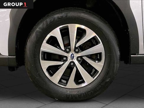 Certified 2024 Subaru Outback AWD/4WD image 11