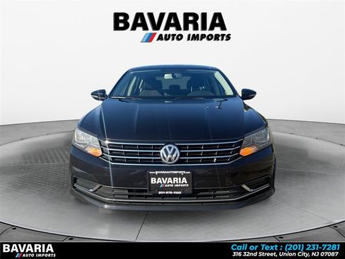 Used 2018 Volkswagen Passat 2.0T S FWD image 8