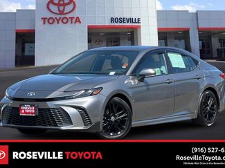 Used 2025 Toyota Camry SE FWD video 1