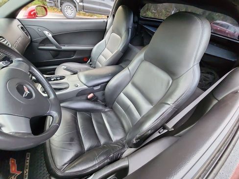 Used 2007 Chevrolet Corvette Coupe image 22