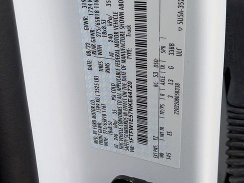 Used 2022 Ford F150 Lariat w/ Equipment Group 501A Mid AWD/4WD image 29