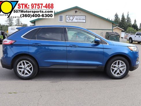 Used 2021 Ford Edge SEL w/ Cargo Accessory Package FWD image 9