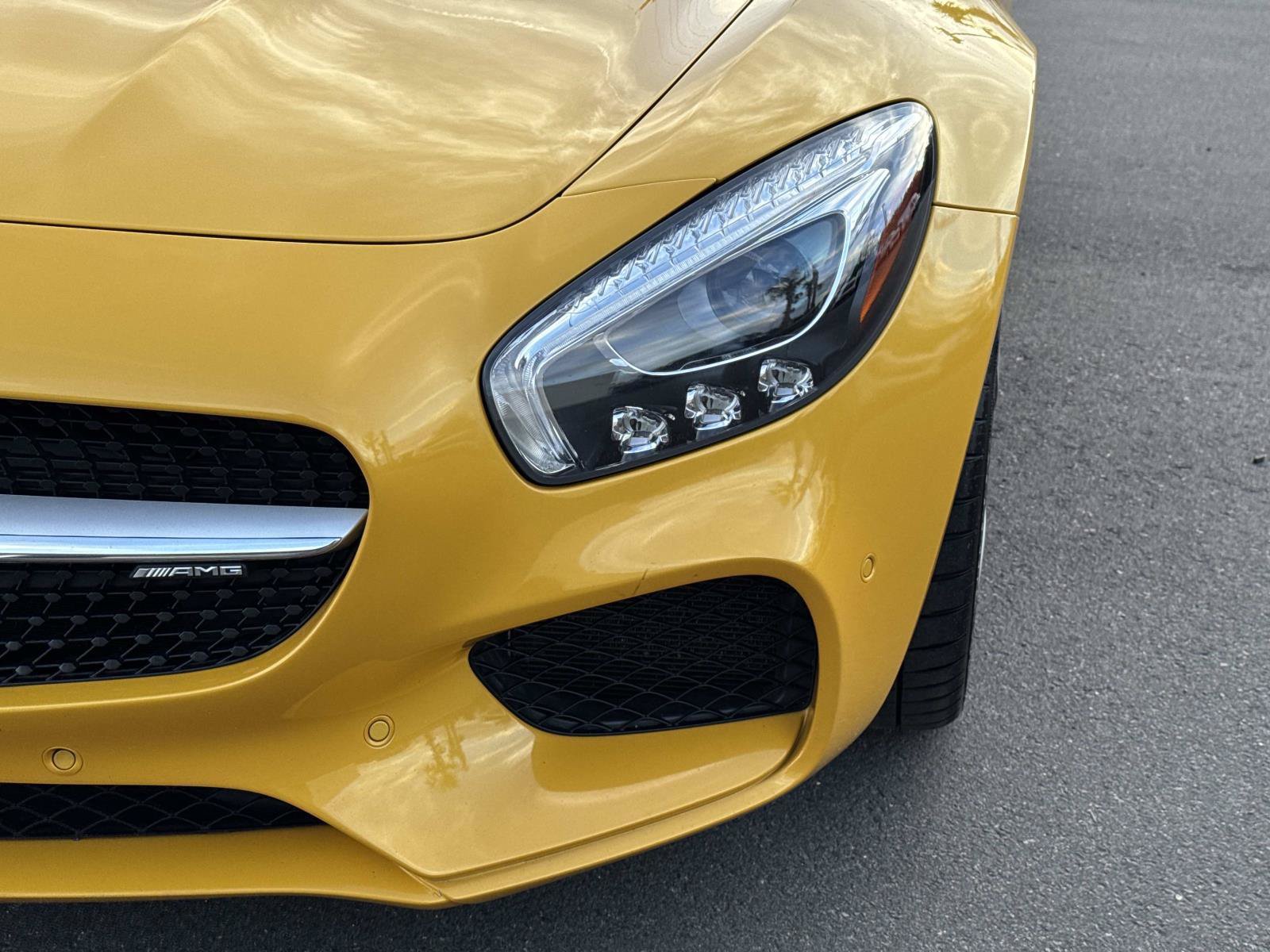 Used 2017 Mercedes-Benz AMG GT Coupe image 9