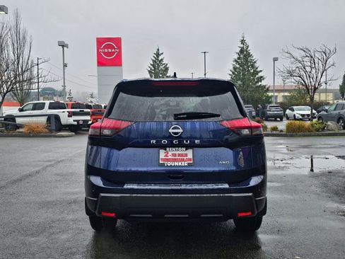 New 2026 Nissan Rogue SV AWD/4WD image 6