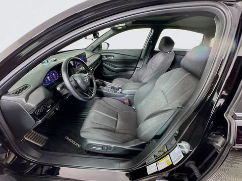 Used 2024 Honda Accord Sport image 10