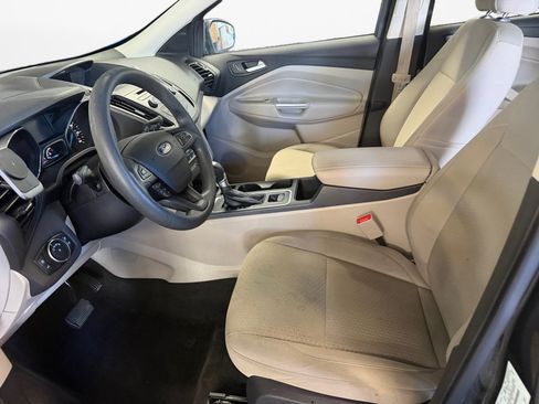 Used 2017 Ford Escape SE AWD/4WD image 11
