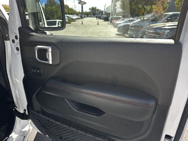 Used 2021 Jeep Gladiator Rubicon AWD/4WD image 35