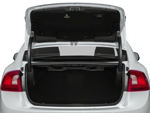 Used 2015 Volvo S60 T5 Premier w/ Convenience Package image 12