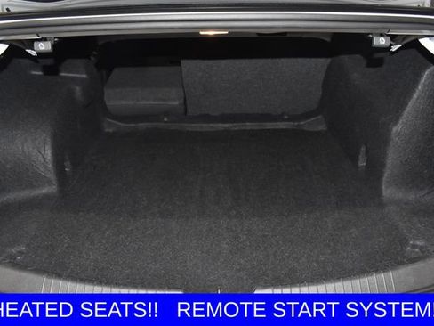 Used 2024 Chevrolet Malibu LT FWD image 15