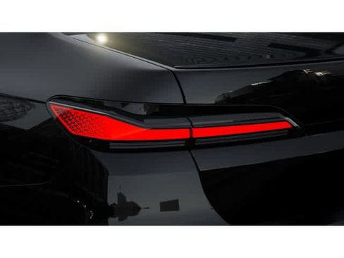 New 2026 BMW 740i w/ Premium Package image 8