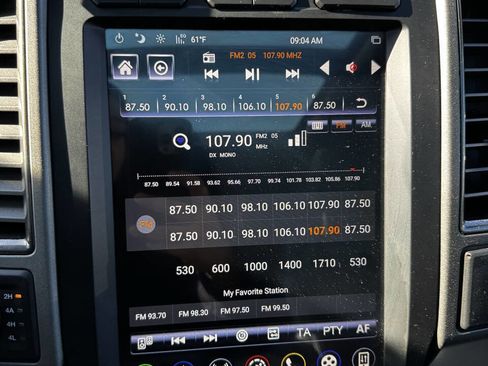 Used 2017 Ford F150 Raptor w/ Equipment Group 802A Luxury image 30