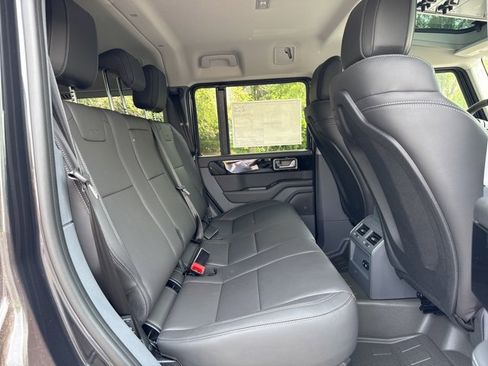 New 2025 INEOS Grenadier Fieldmaster Edition image 36