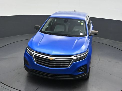 Used 2024 Chevrolet Equinox LS w/ Driver Confidence II Package FWD image 22