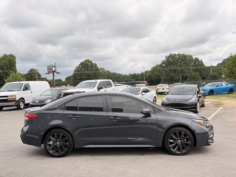 Used 2024 Toyota Corolla SE FWD image 7