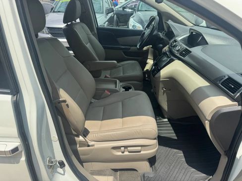 Used 2014 Honda Odyssey EX-L image 11