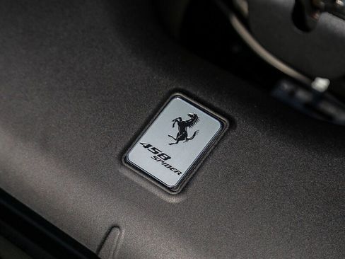 Used 2013 Ferrari 458 Spider RWD image 53