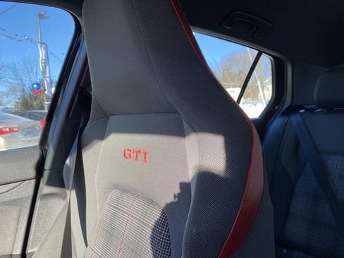 Used 2024 Volkswagen GTI S image 32