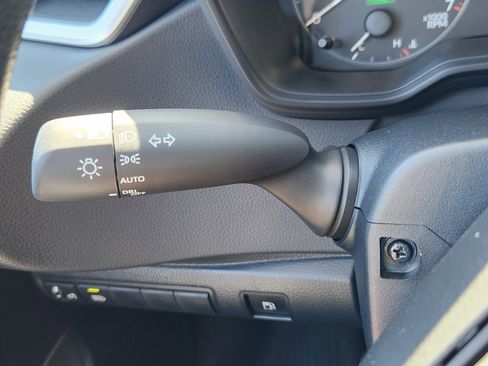 Used 2025 Toyota Corolla LE image 24