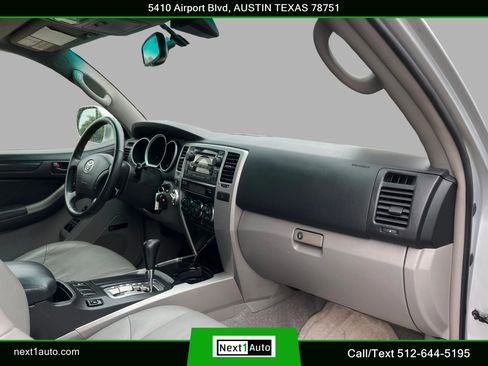 Used 2007 Toyota 4Runner Limited AWD/4WD image 26