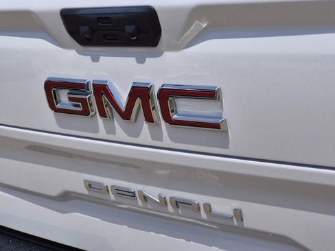 Certified 2025 GMC Sierra 1500 Denali w/ Denali Reserve Package AWD/4WD image 8