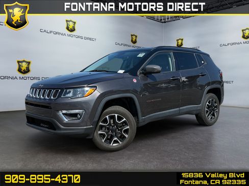 Used 2021 Jeep Compass Trailhawk AWD/4WD image 1