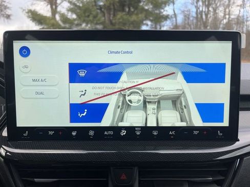 New 2026 Ford Escape ST-Line w/ Tech Pack #1 image 18