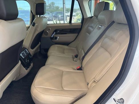 Used 2018 Land Rover Range Rover HSE AWD/4WD image 36