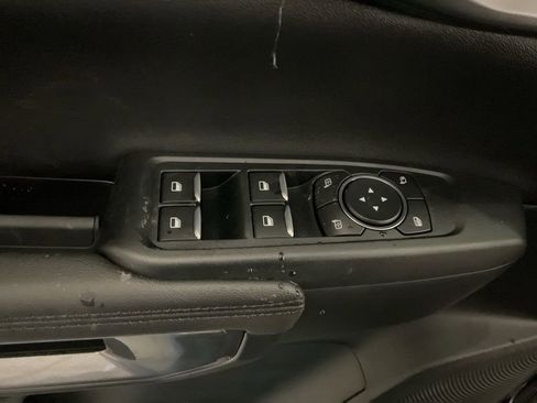 New 2025 Ford Ranger Lariat w/ Black Appearance Package image 8