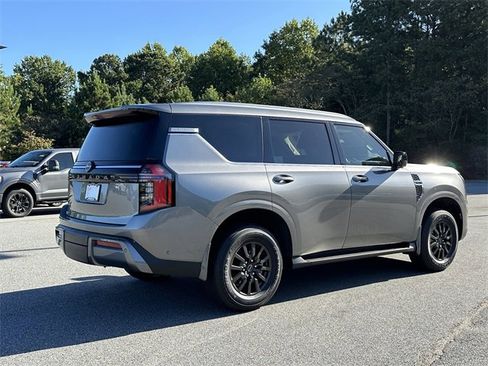 New 2025 Nissan Armada SV image 7