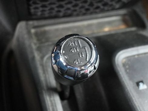 Used 2018 Jeep Wrangler Sport AWD/4WD image 18