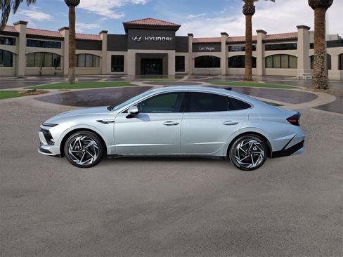 New 2026 Hyundai Sonata SEL image 5
