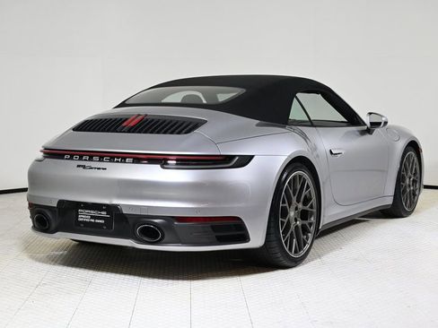 Used 2022 Porsche 911 Carrera image 7