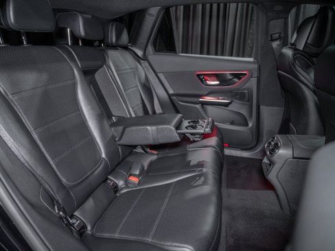 Certified 2026 Mercedes-Benz GLC 300 4MATIC image 13