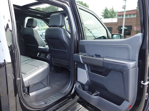 Used 2024 Ford F150 Lariat w/ Equipment Group 502A High AWD/4WD image 33