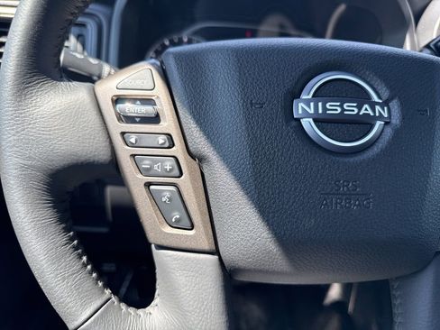 Used 2024 Nissan Titan SV w/ SV Bronze Edition Package image 14