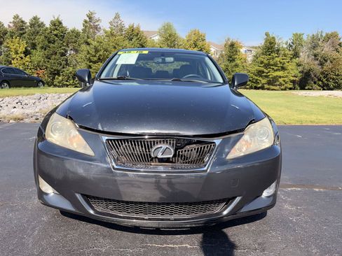 Used 2007 Lexus IS 350 w/ Premium Pkg RWD image 6