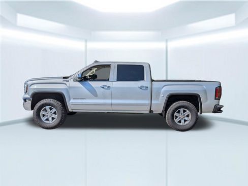 Used 2018 GMC Sierra 1500 SLT w/ SLT Premium Package AWD/4WD image 2