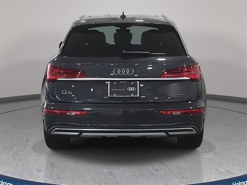 Certified 2023 Audi Q5 2.0T Premium w/ Convenience Package image 6