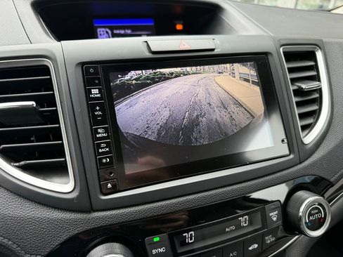 Used 2016 Honda CR-V Touring image 13