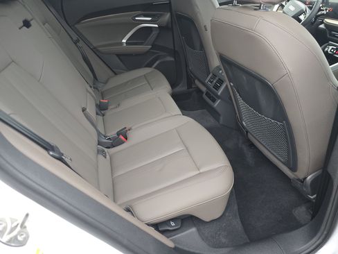 New 2025 Audi Q5 Premium image 19