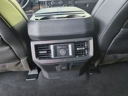 Used 2026 Ford F250 Platinum AWD/4WD image 19