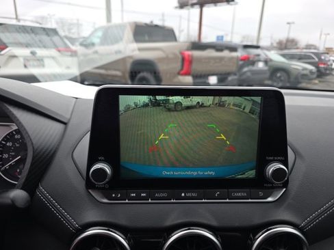 Used 2024 Nissan Sentra SV image 18