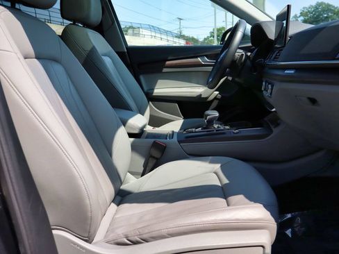 Used 2021 Audi Q5 2.0T Premium Plus w/ Premium Plus Package AWD/4WD image 23