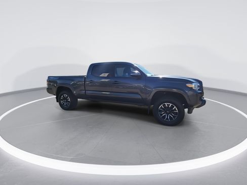 Used 2023 Toyota Tacoma TRD Sport w/ Advanced Technology Package AWD/4WD image 7